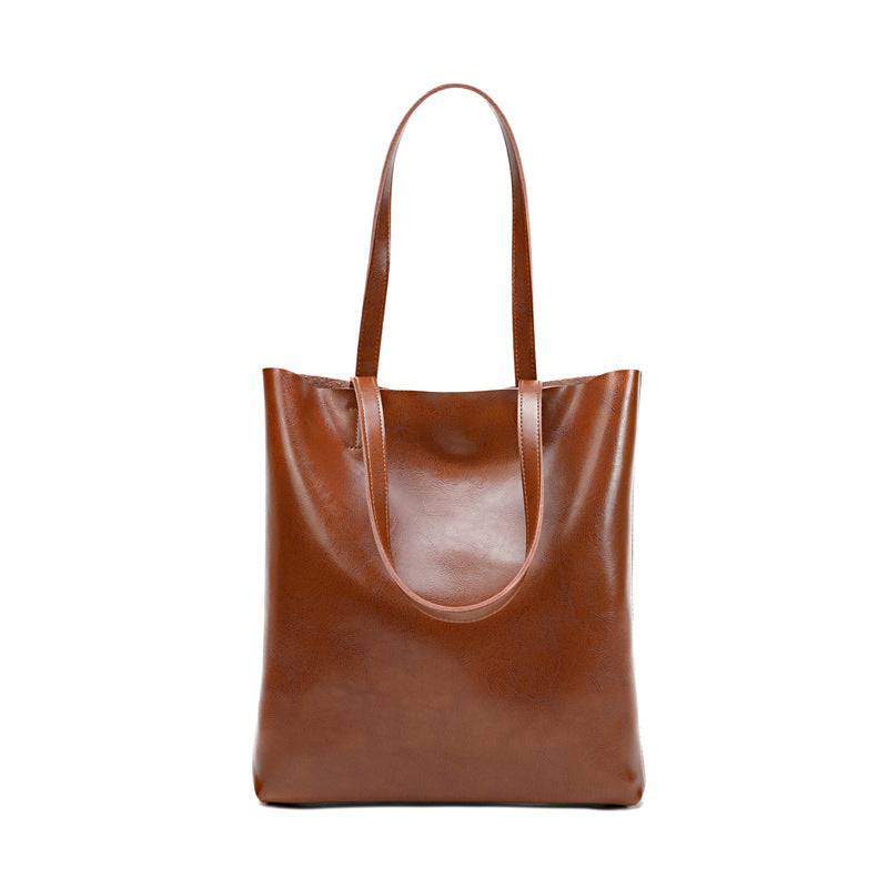 Alma | Classic Leather Tote Bag – Slim Handles & Spacious Interior
